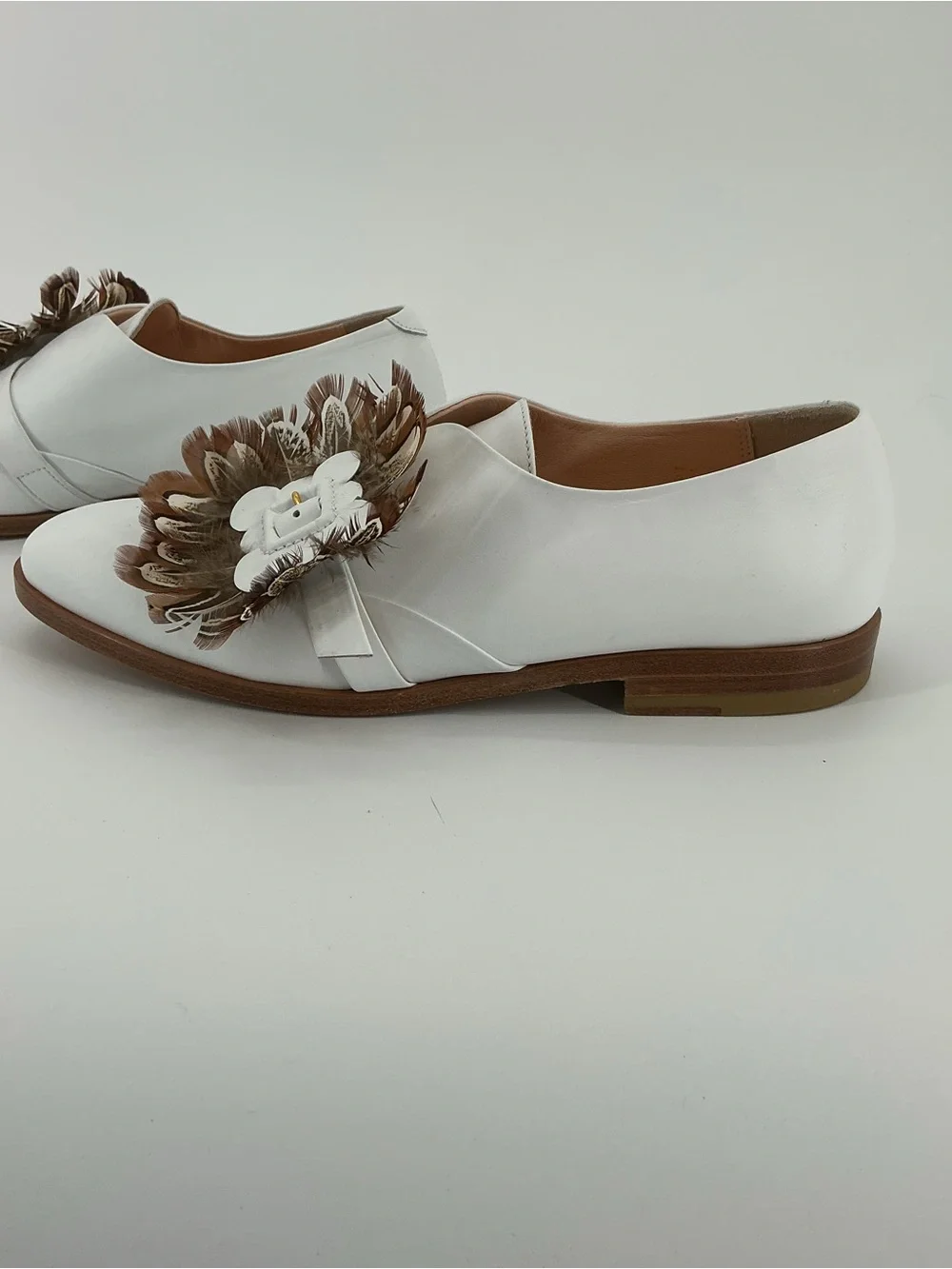 Rupert Sanderson White Leather Feather Embellished Loafers Flats 38